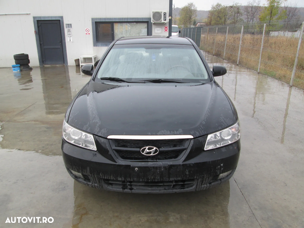 Dezmembrez Hyundai Sonata 2008