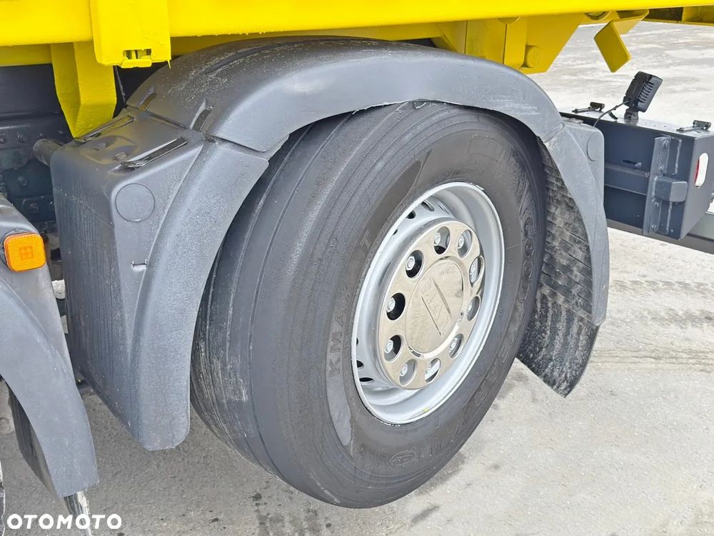 MAN TGS 35.400 * HIAB 244 EP - 5 HIPRO + PILOT * 8x4 - 8