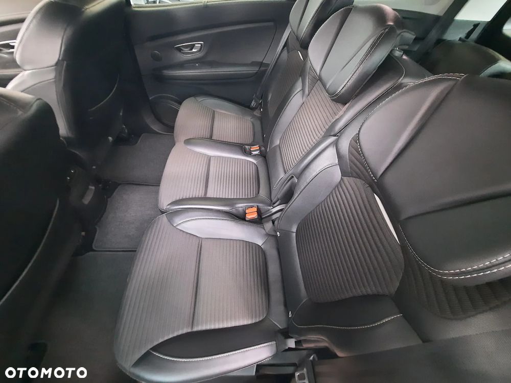 Renault Grand Scenic TCe 140 GPF BOSE EDITION - 19
