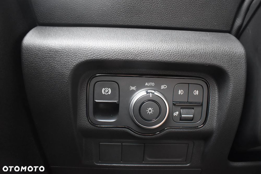 Mercedes-Benz CITAN 110 CDI L1 - 19