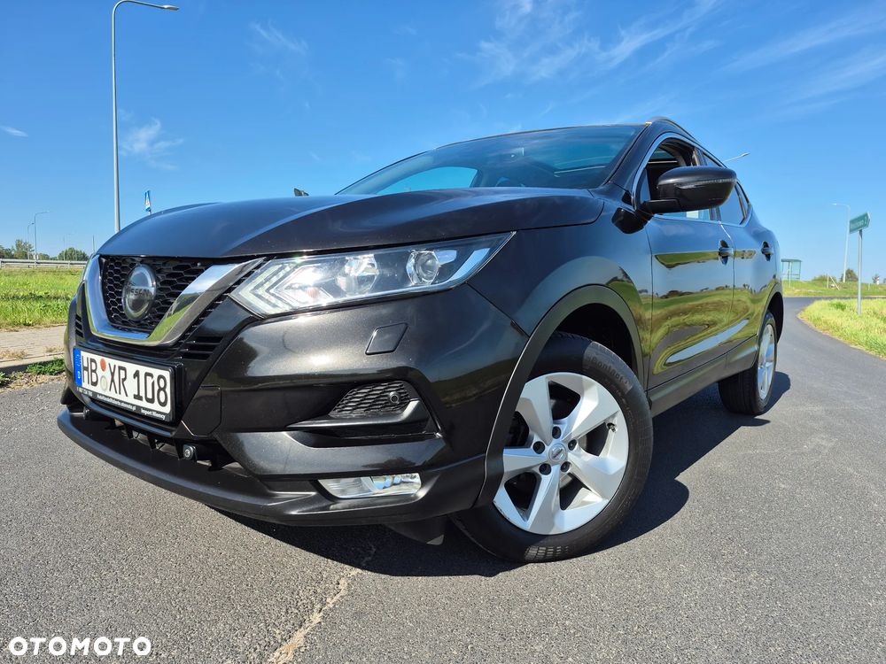 Nissan Qashqai - 2