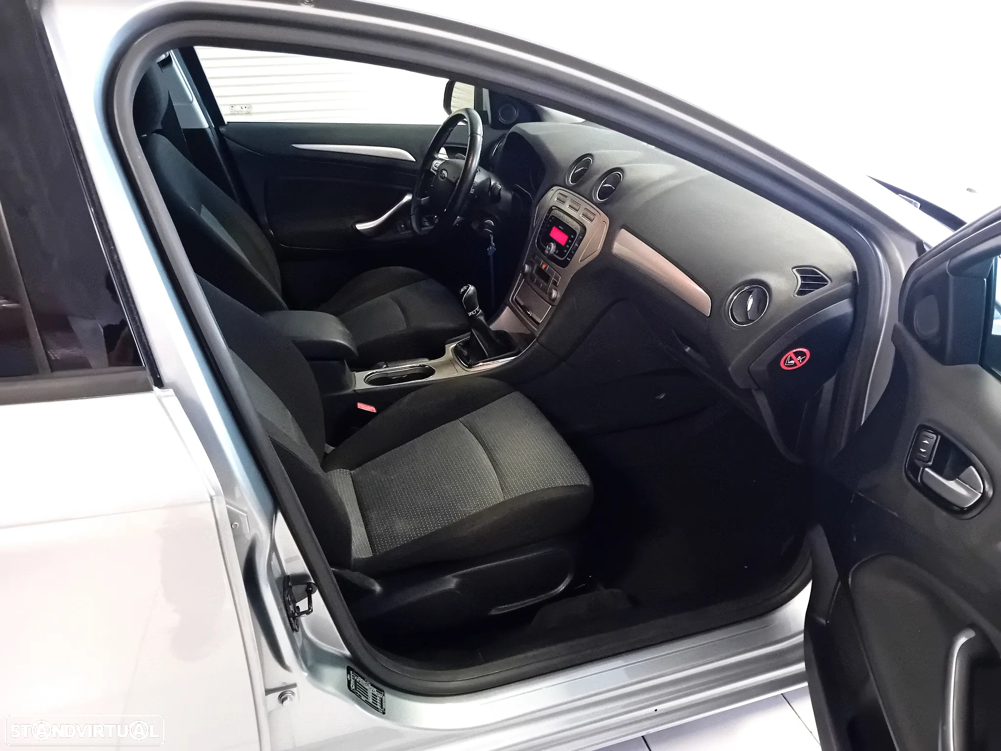 Ford Mondeo SW 1.8 TDCi ECOnetic - 8