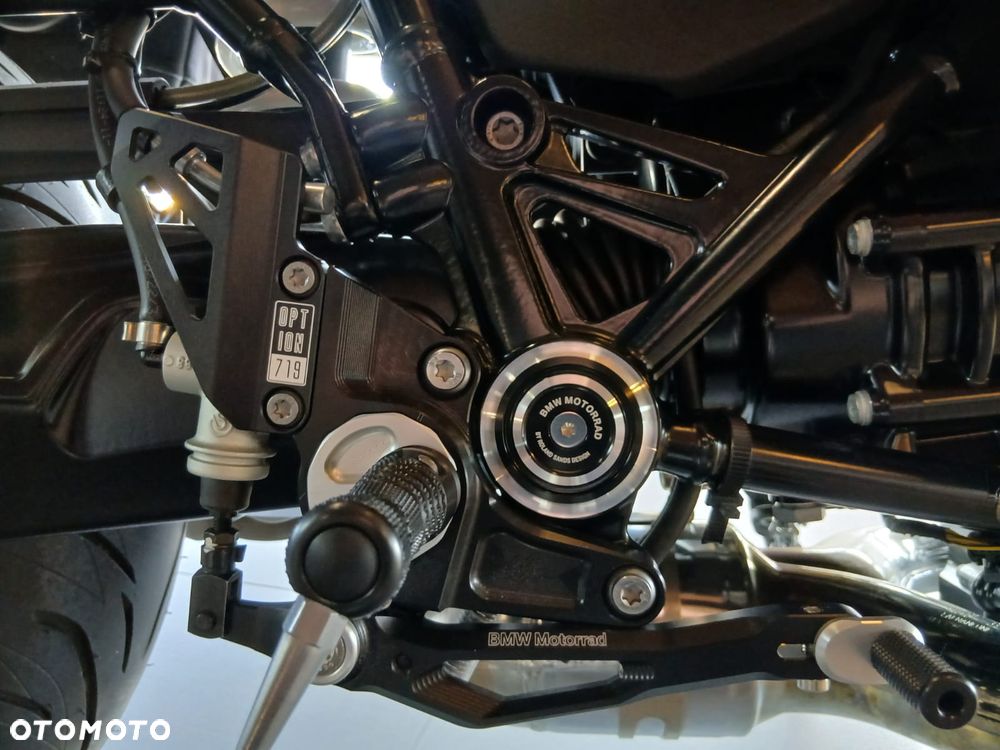 BMW R - 10