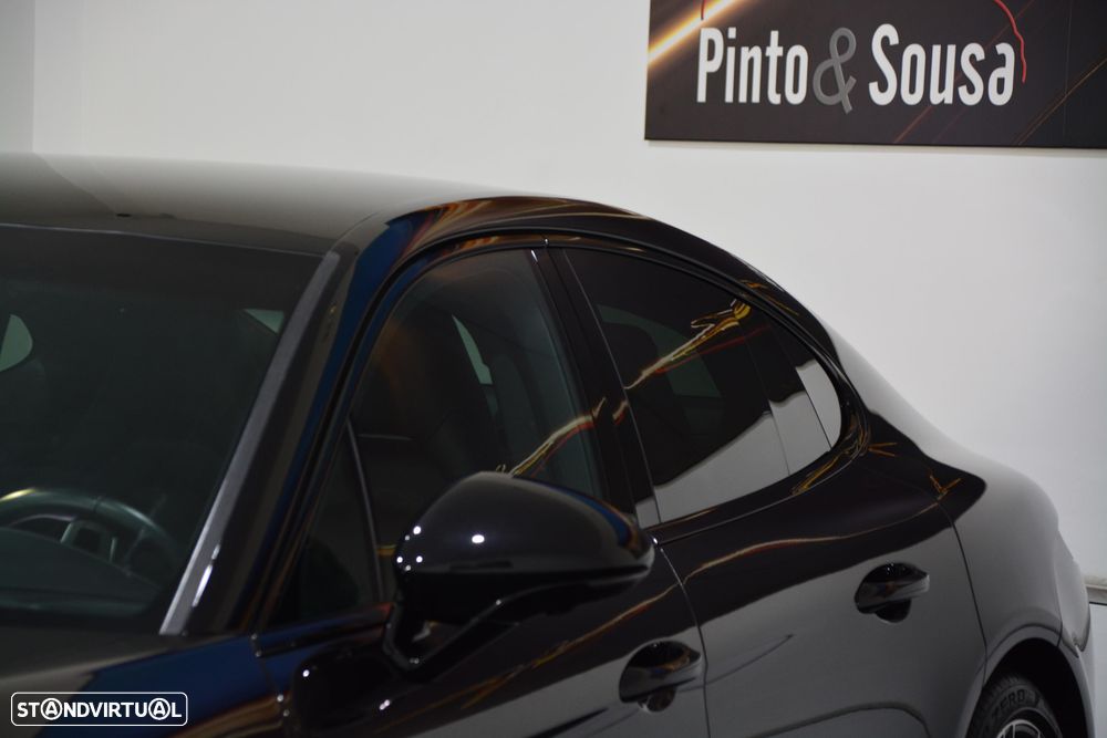 Porsche Panamera 4 S - 21
