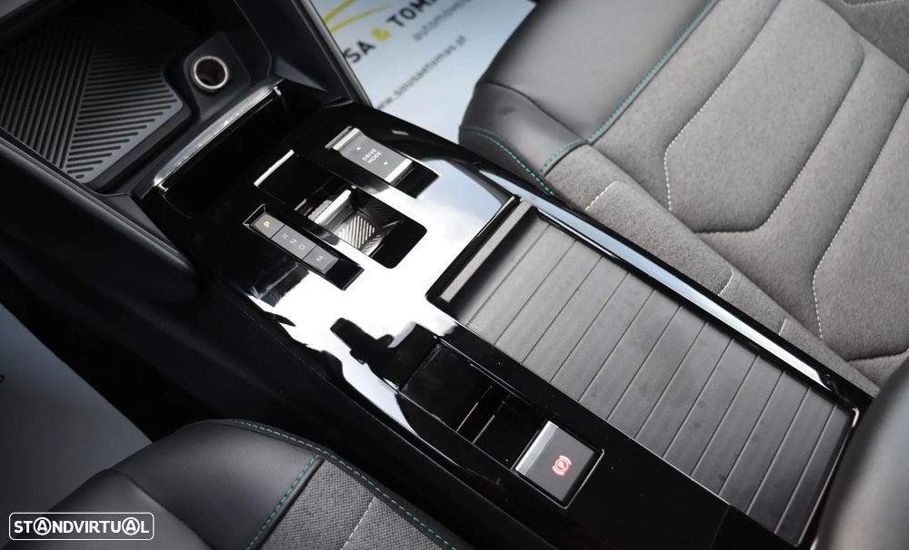 Citroën C4 1.2 PureTech Shine EAT8 - 22