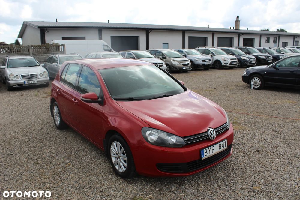 Volkswagen Golf - 2
