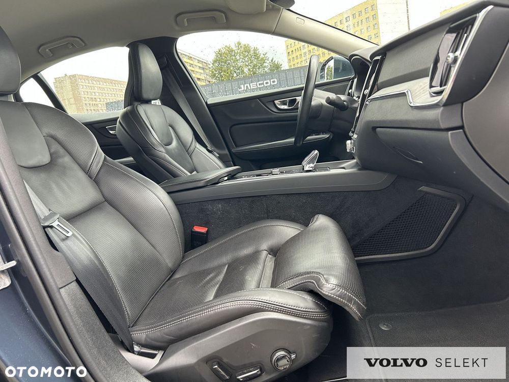 Volvo S60 - 23