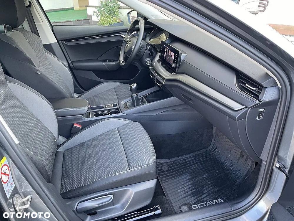 Skoda Octavia 2.0 TDI Ambition - 31