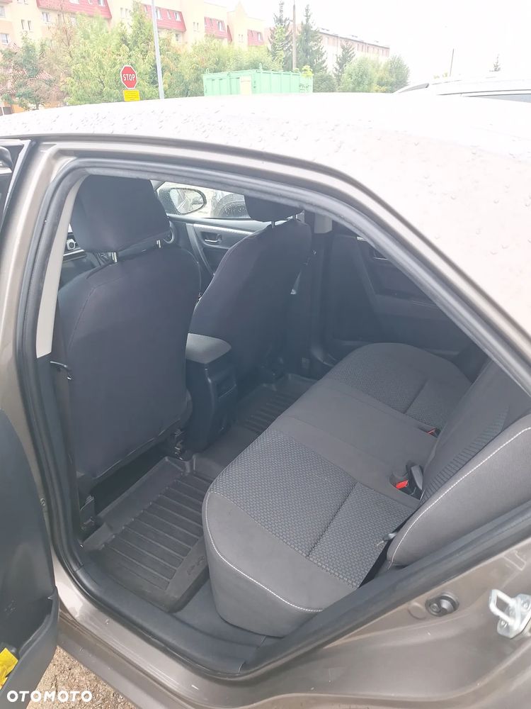 Toyota Corolla 1.6 Comfort - 8