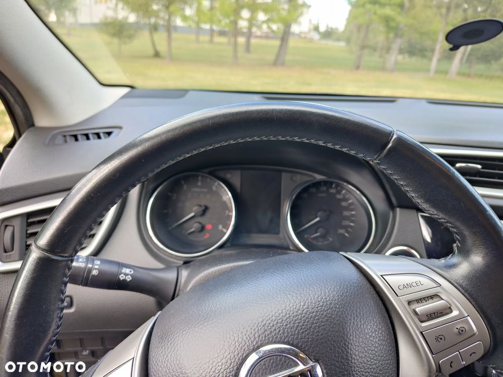 Nissan Qashqai 1.2 DIG-T Tekna EU6 - 15