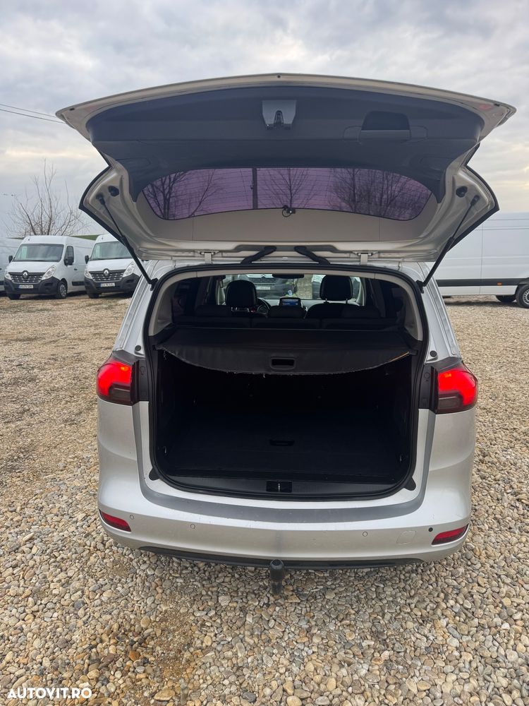 Opel Zafira - 30