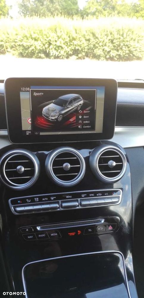 Mercedes-Benz Klasa C 220 d 4Matic 7G-TRONIC AMG Line - 35