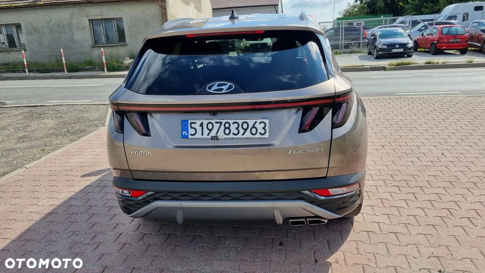 Hyundai Tucson 1.6 CRDi 48V-Hybrid 4WD DCT Prime - 8