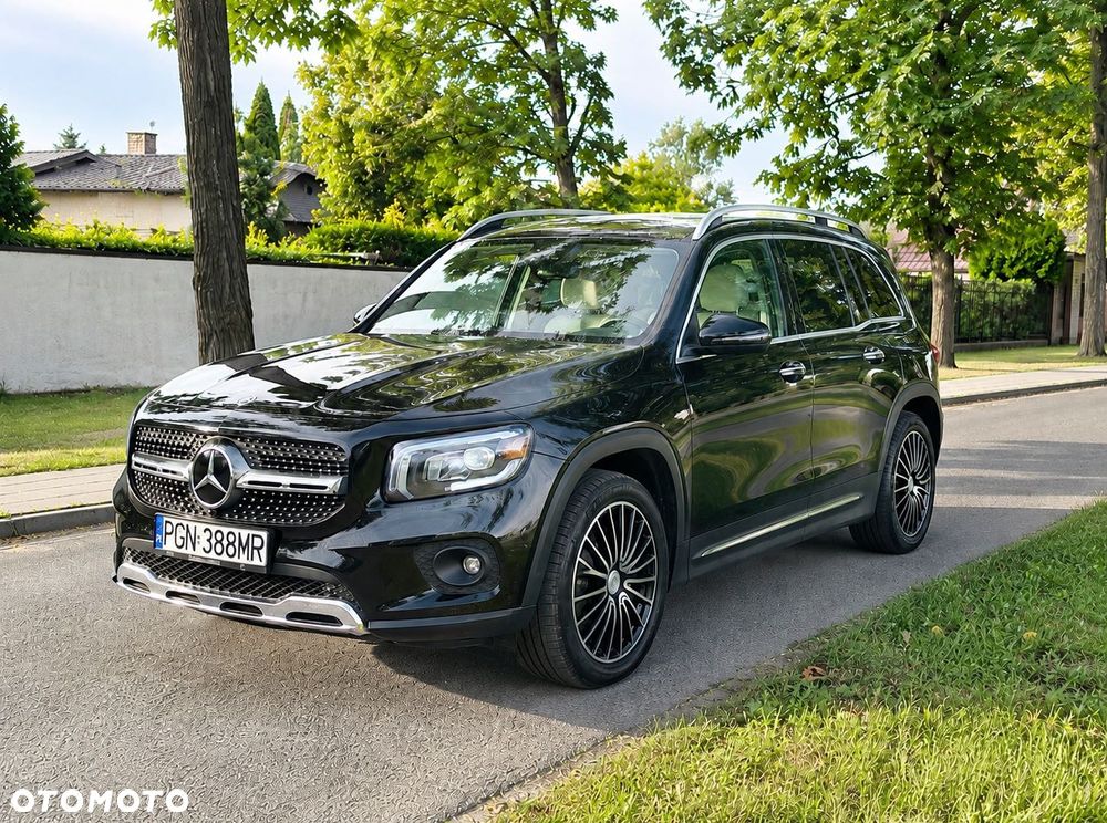Mercedes-Benz GLB - 3