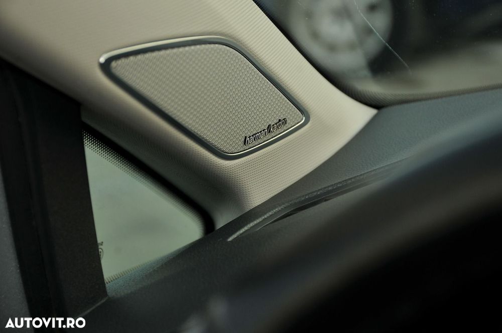 Volkswagen Golf 2.0 TDI DSG Life - 31