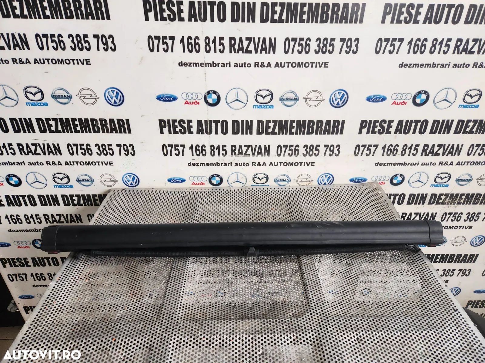 Plasa Separator Portbagaj Audi A4 B8 Break Variant 8K - Dezmembrari Arad - 1