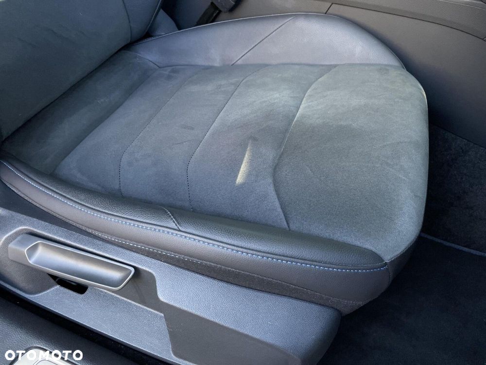 Volkswagen Arteon Shooting Brake 2.0 TSI 4Motion R DSG - 27