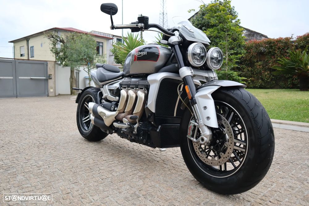Triumph Rocket 3 GT - 3