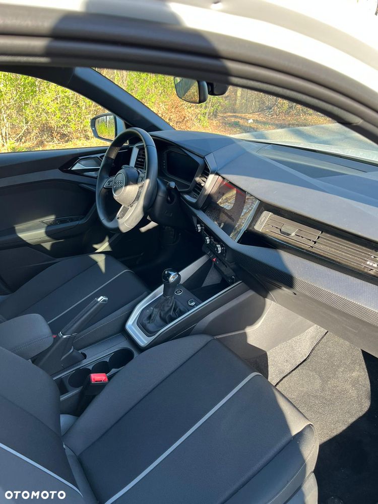 Audi A1 Sportback 25 TFSI S tronic - 7