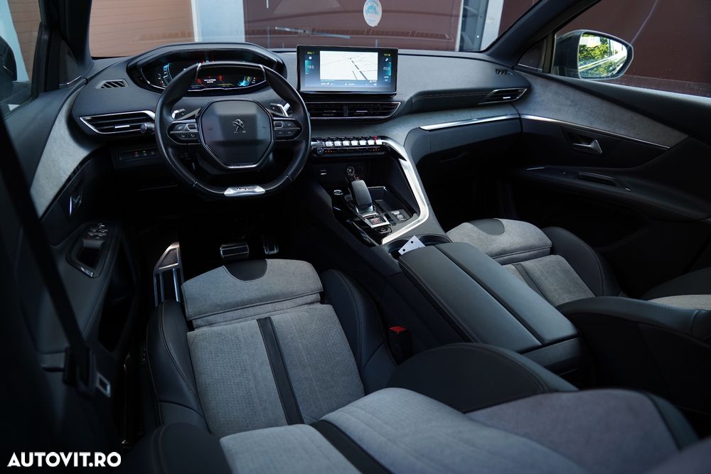 Peugeot 3008 PHEV EAT8 4X4 GT Pack - 26