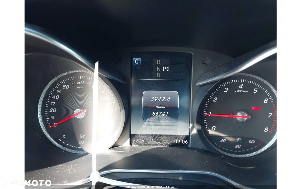 Mercedes-Benz Klasa C 300 7G-TRONIC AMG Line - 12