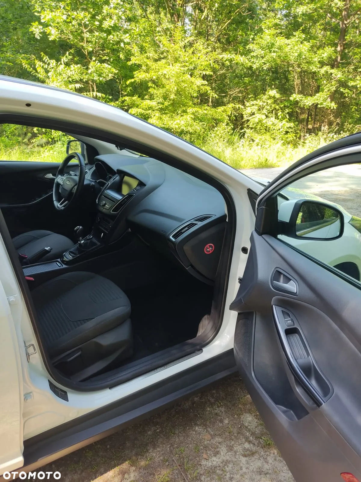 Ford Focus 2.0 TDCi Titanium ASS - 14