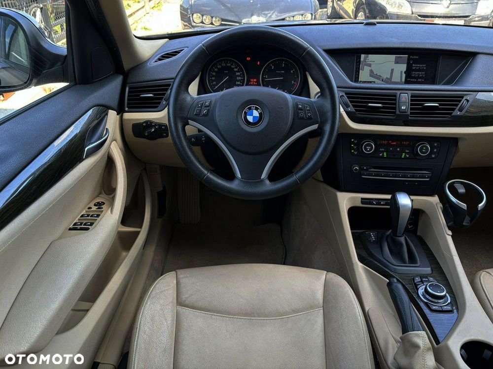 BMW X1 xDrive20d - 28