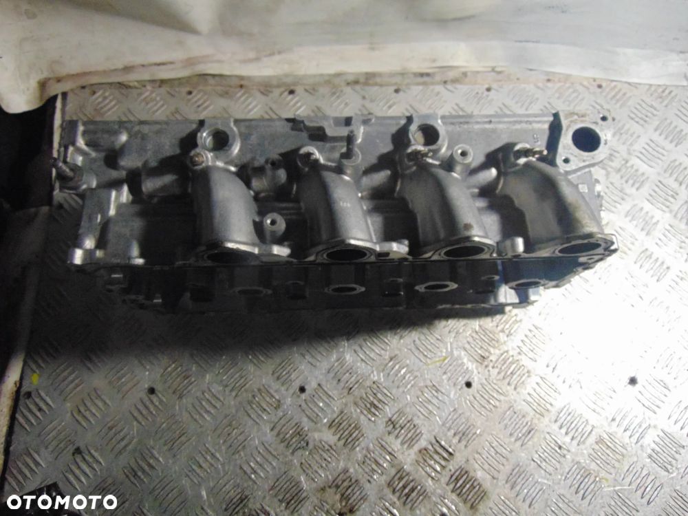 Głowica citroen peugeot 1,6 HDI - 3