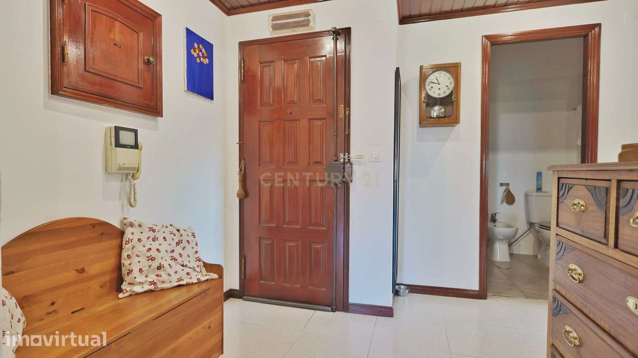 Apartamento T2 em S. Marcos que não vai durar no mercado, e há uma raz - Grande imagem: 4/14