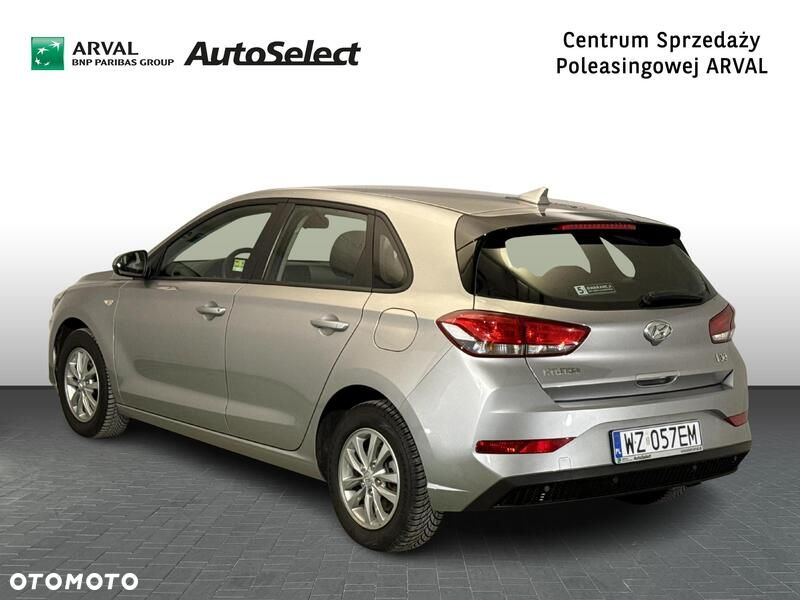 Hyundai i30 1.5 DPI Classic + - 3