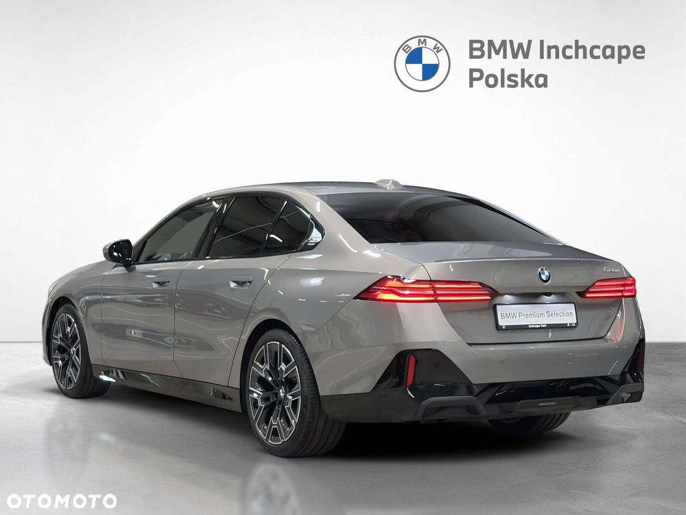 BMW 520D 2025 photo 3