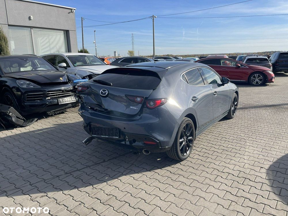 Mazda 3 e-SKYACTIV-X 186 M HYBRID CENTRE-LINE - 4