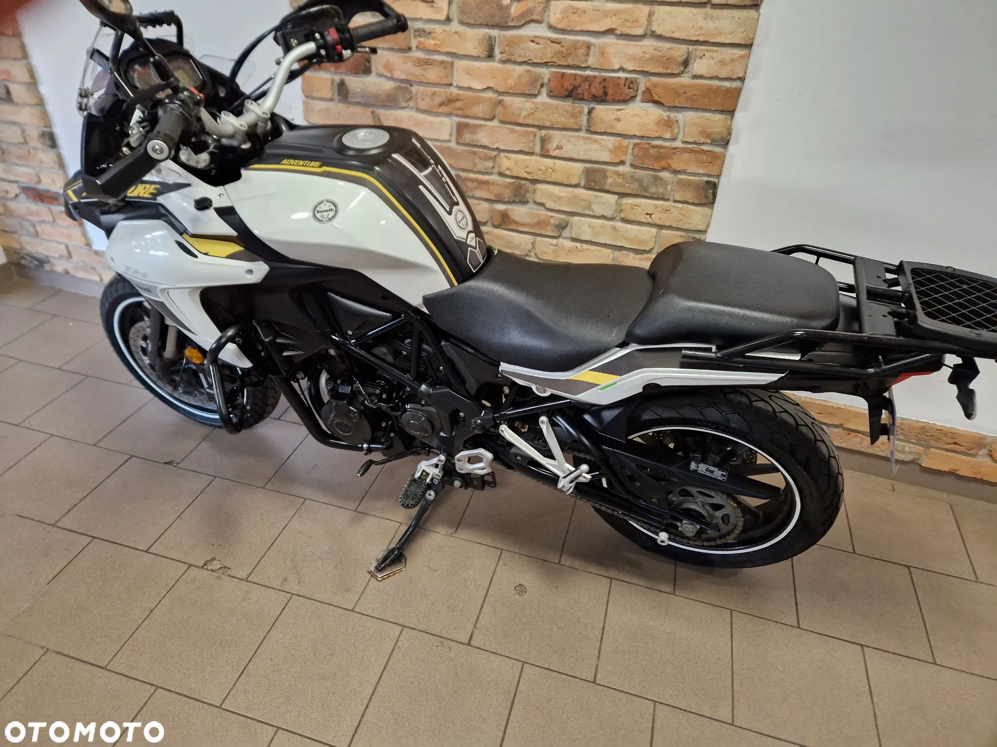 Benelli TRK 502 - 16