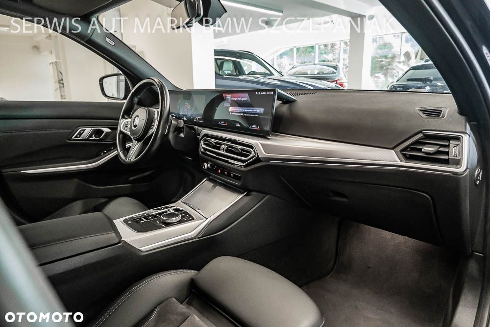 BMW Seria 3 320d xDrive mHEV M Sport sport - 29