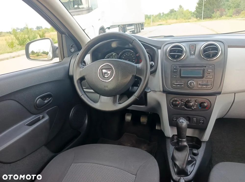 Dacia Sandero 1.2 16V 75 Laureate - 17