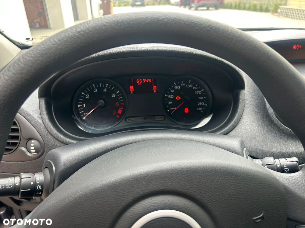 Renault Clio 1.2 16V Expression - 13