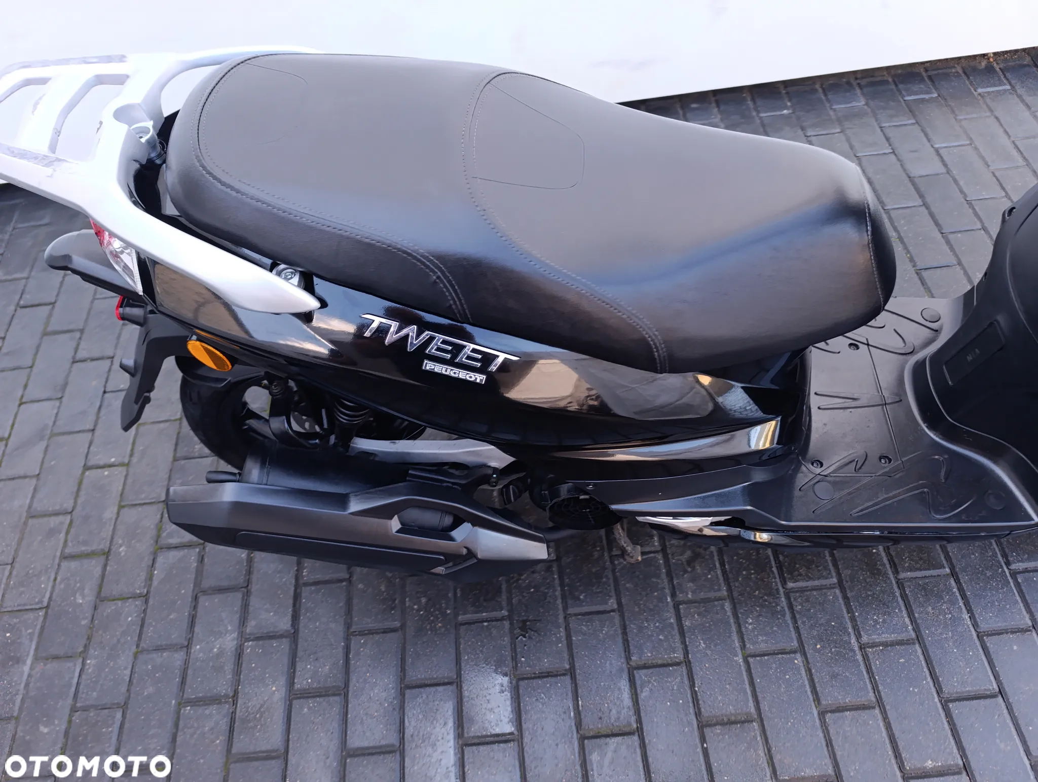 Peugeot Tweet - 20