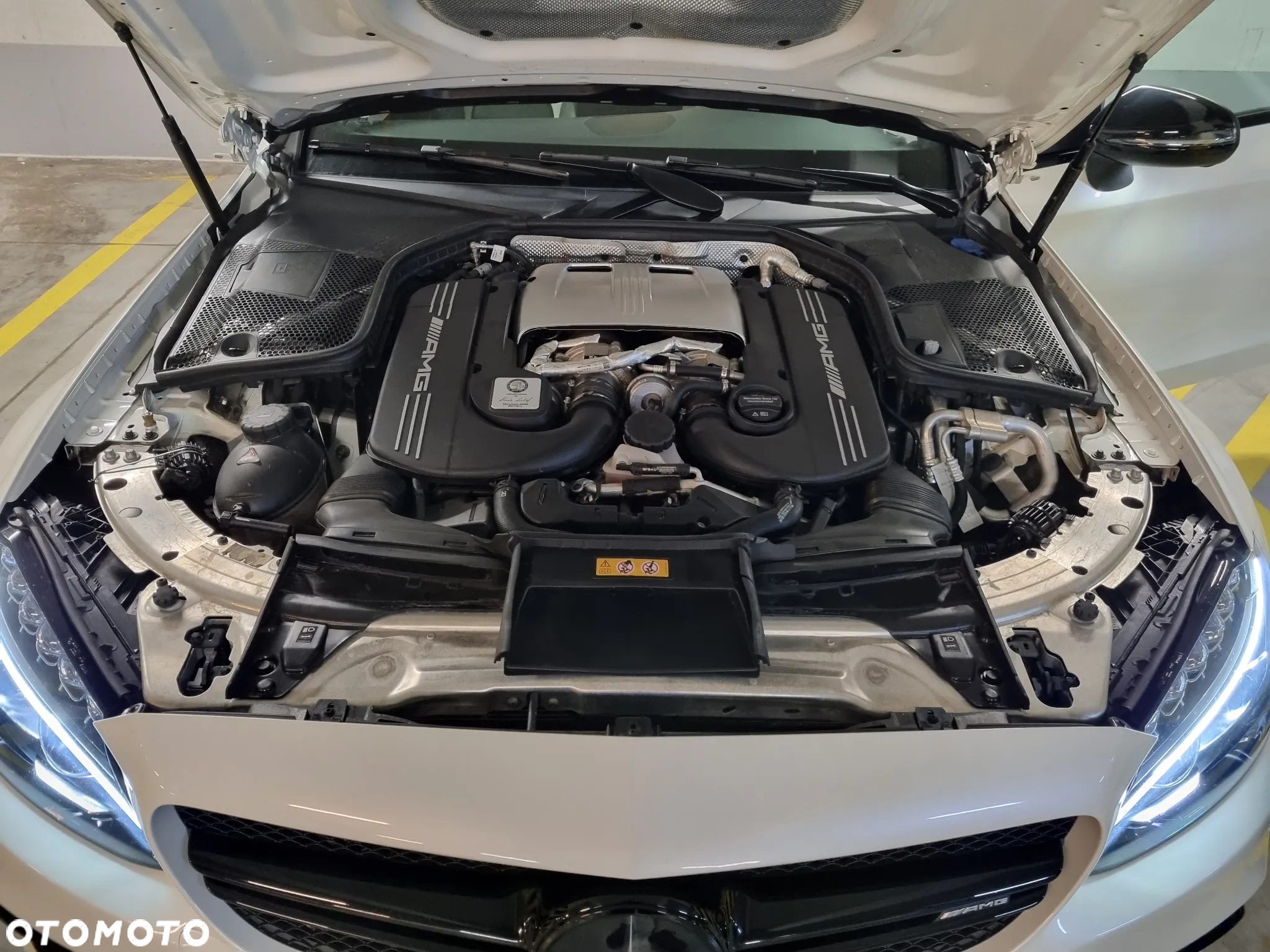 Mercedes-Benz Klasa C AMG 63 Coupe S AMG Speedshift 7G-MCT - 13