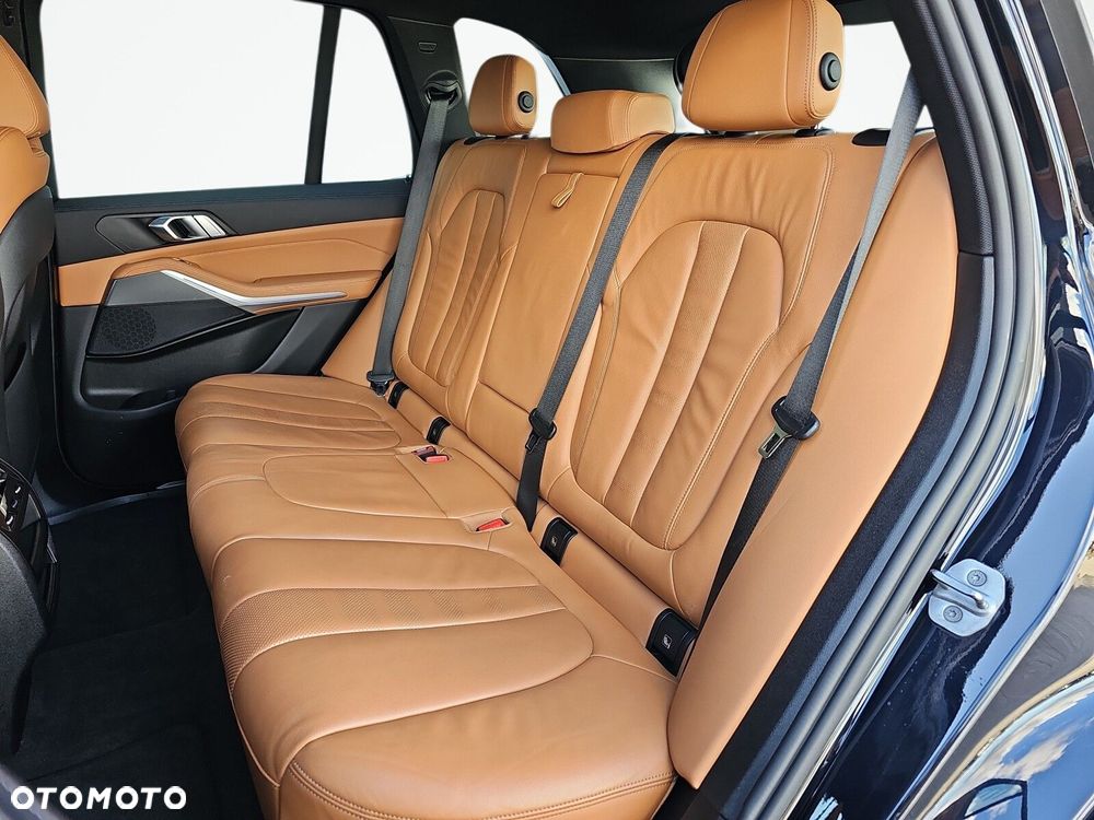 BMW X5 xDrive25d sport - 38