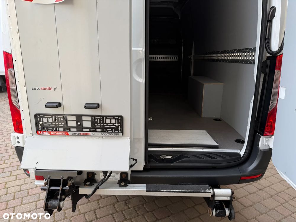 Mercedes-Benz Sprinter L3H2 Winda - 14