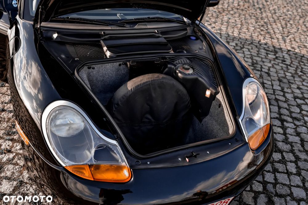 Porsche Boxster - 25