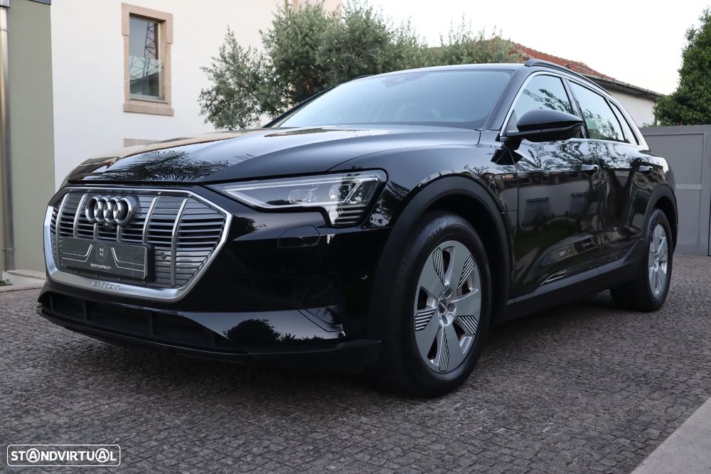 Audi e-tron 55 quattro - 1