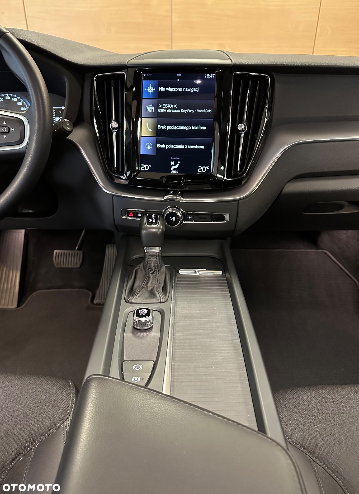 Volvo XC 60 T5 AWD Momentum - 13