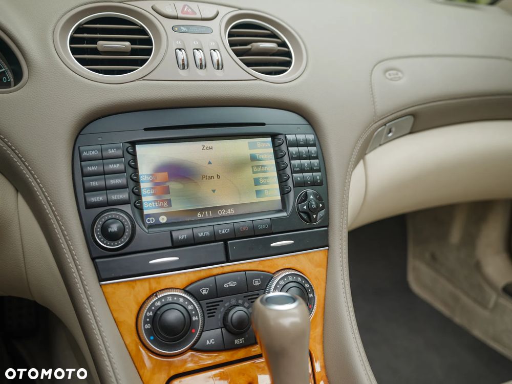 Mercedes-Benz SL 500 7G-TRONIC - 40