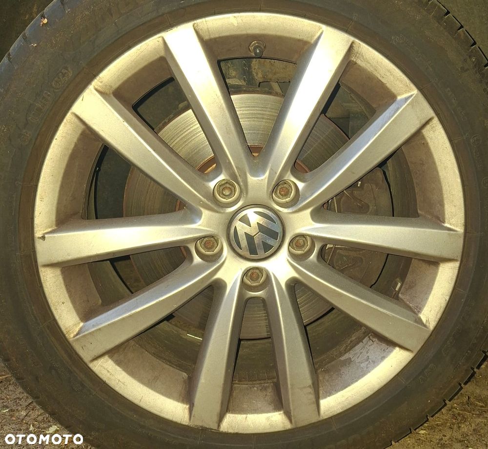 Volkswagen Passat 1.4 TSI BMT Highline DSG - 17