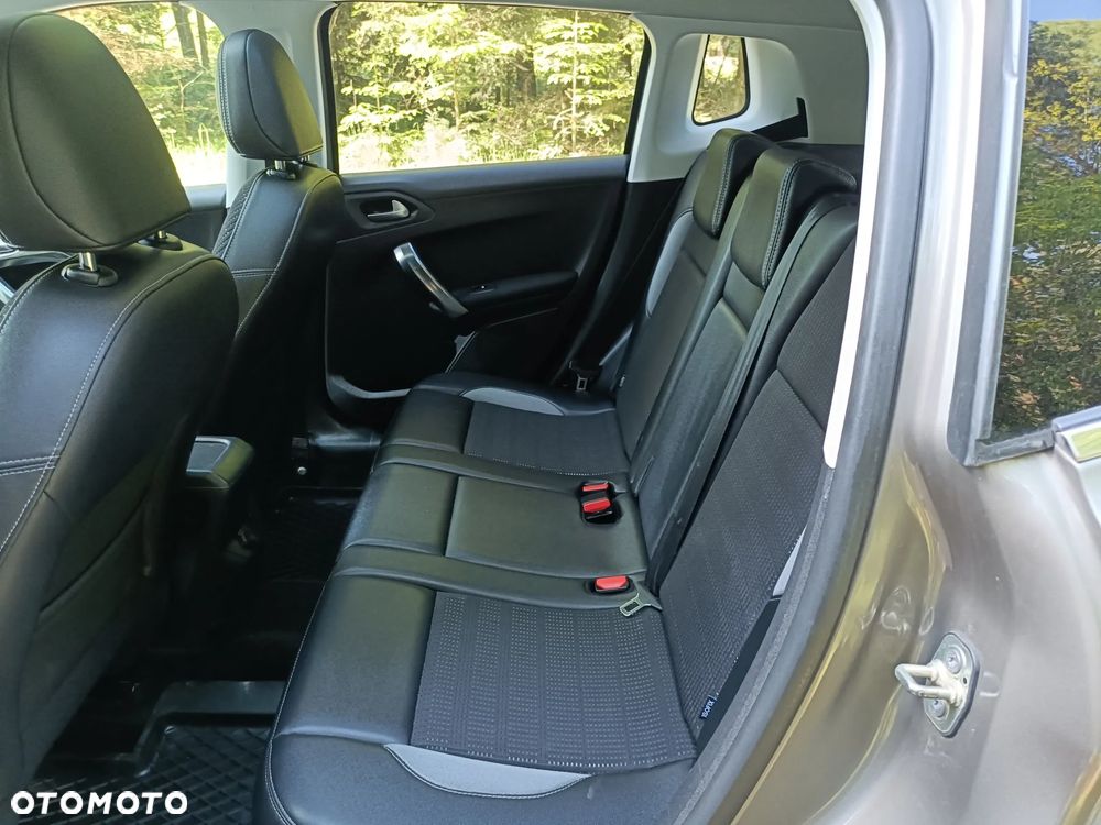 Peugeot 2008 1.6 VTi Allure - 12