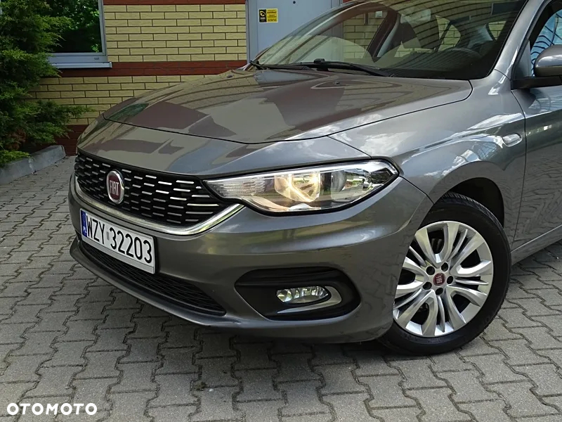 Fiat Tipo 1.4 T-Jet 16v Lounge EU6d - 12