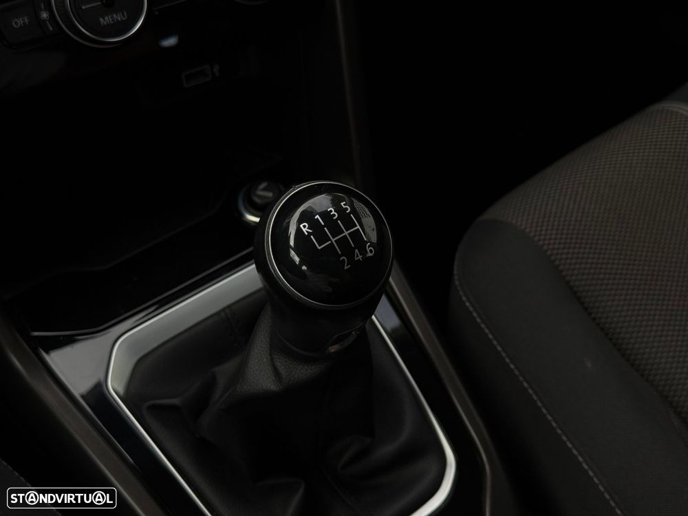 VW T-Roc 1.6 TDI Style - 45