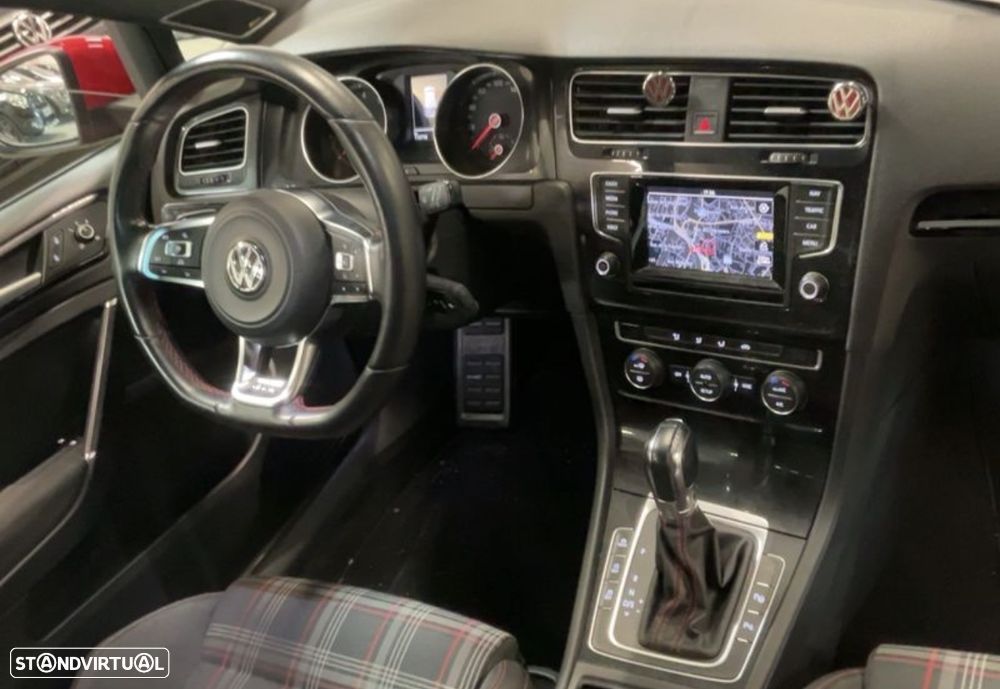 VW Golf 2.0 TSi GTi DSG Performance - 5