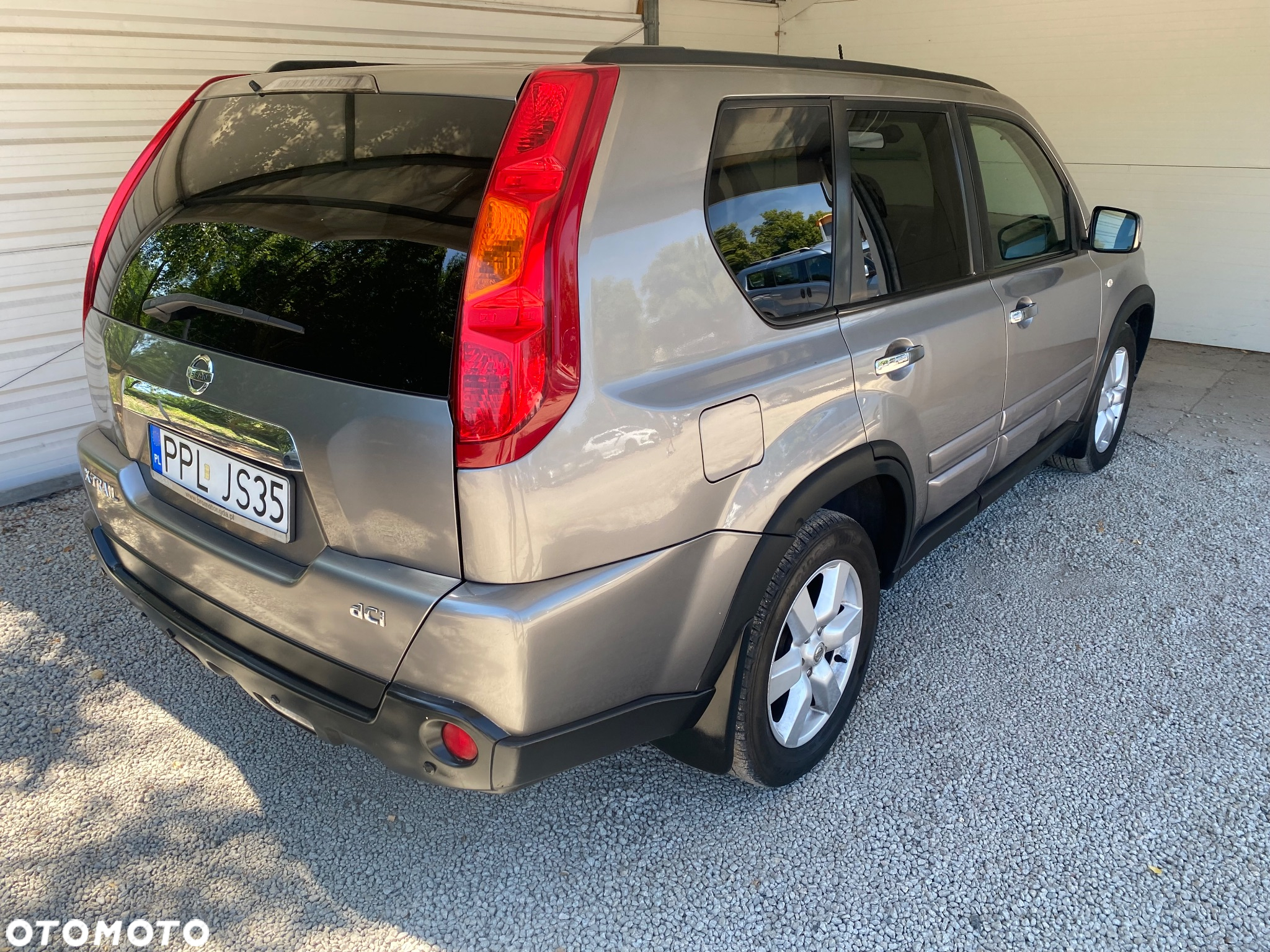 Nissan X-Trail 2.0 dCi 4x4 DPF Platinum - 8